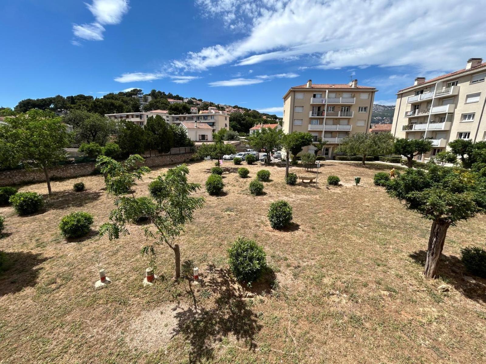 T4 Lumineux Et Spacieux, Parking Et Parc Prive Tolón Exterior foto